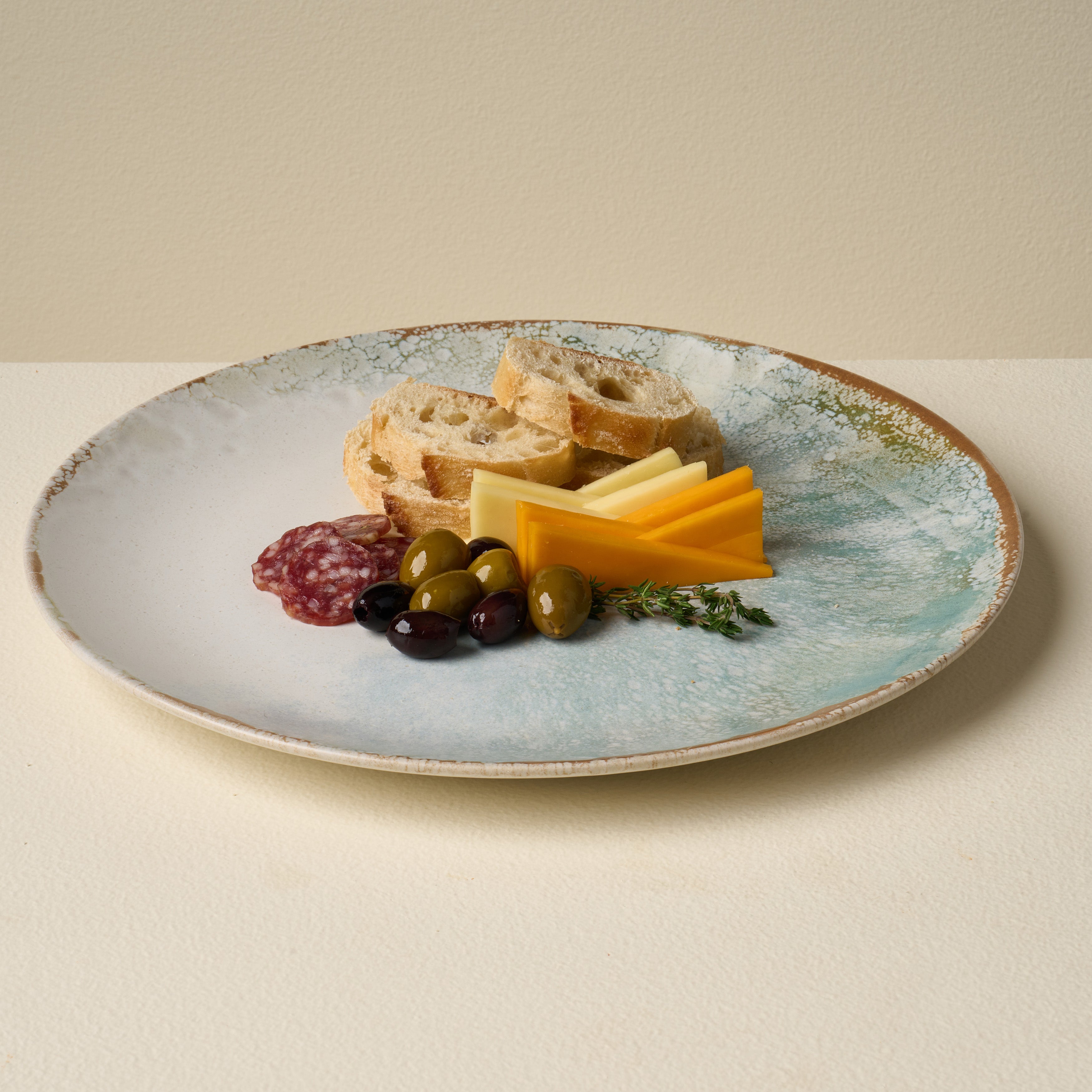 Madeira Round Platter