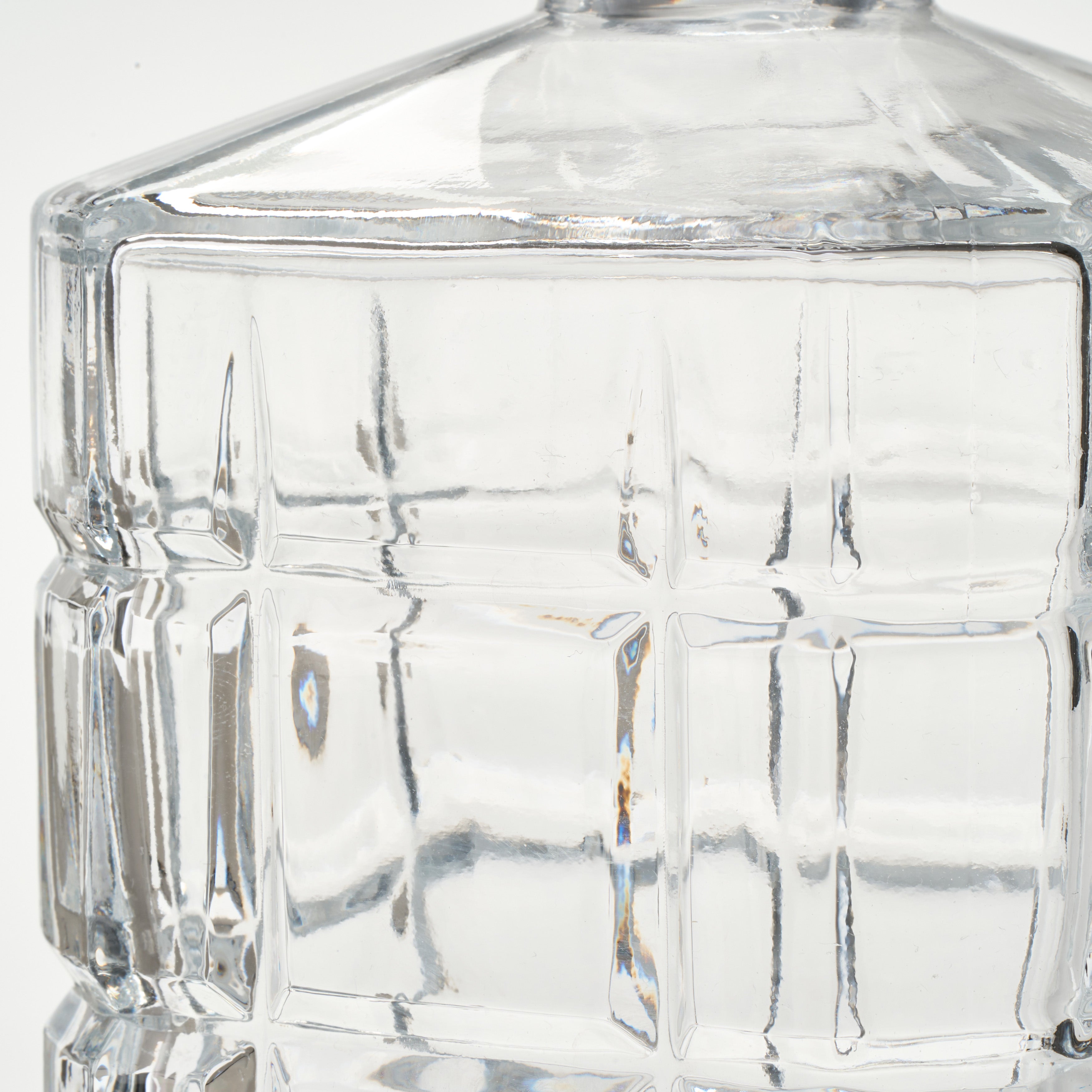 Cross Hatch Decanter