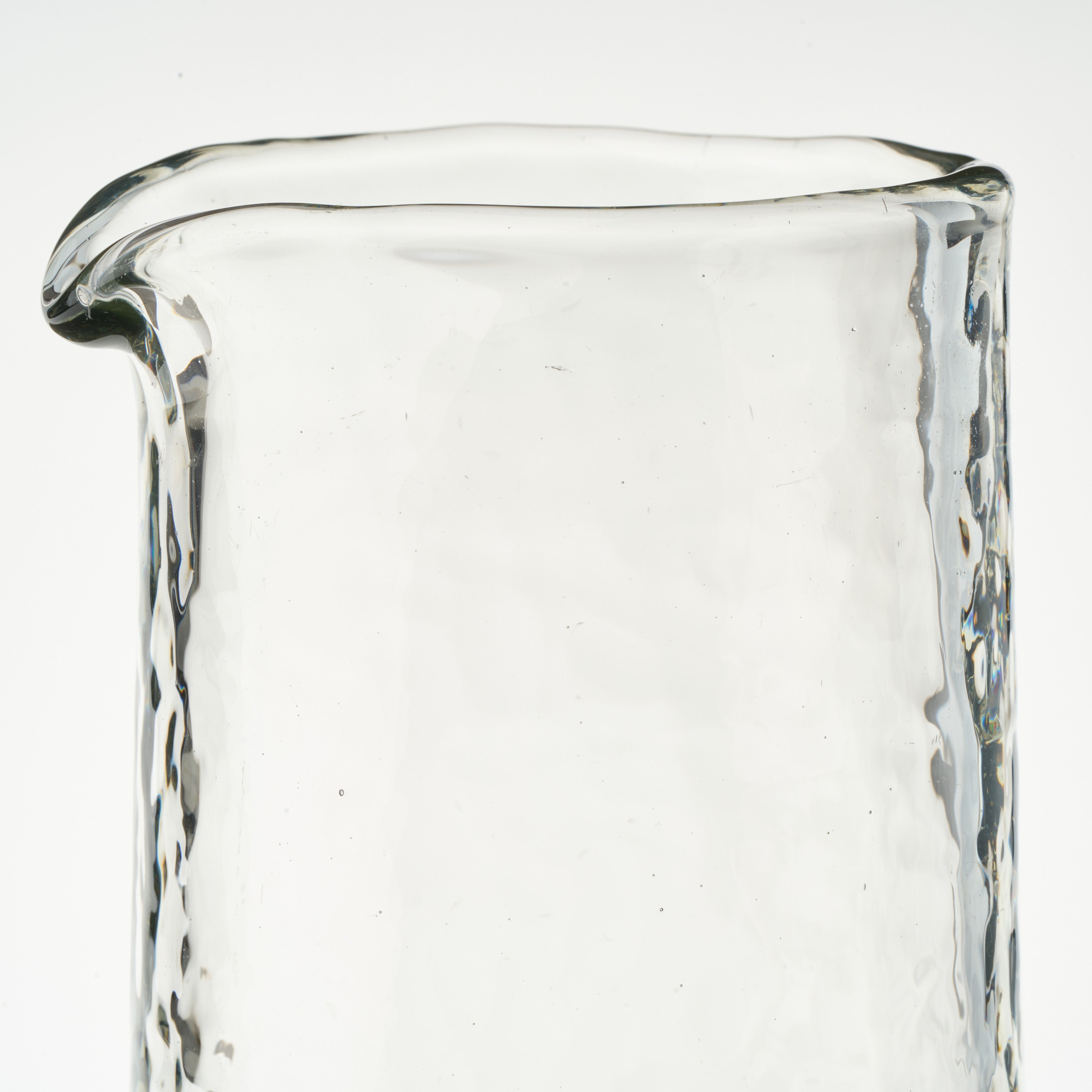 Alora Pitcher