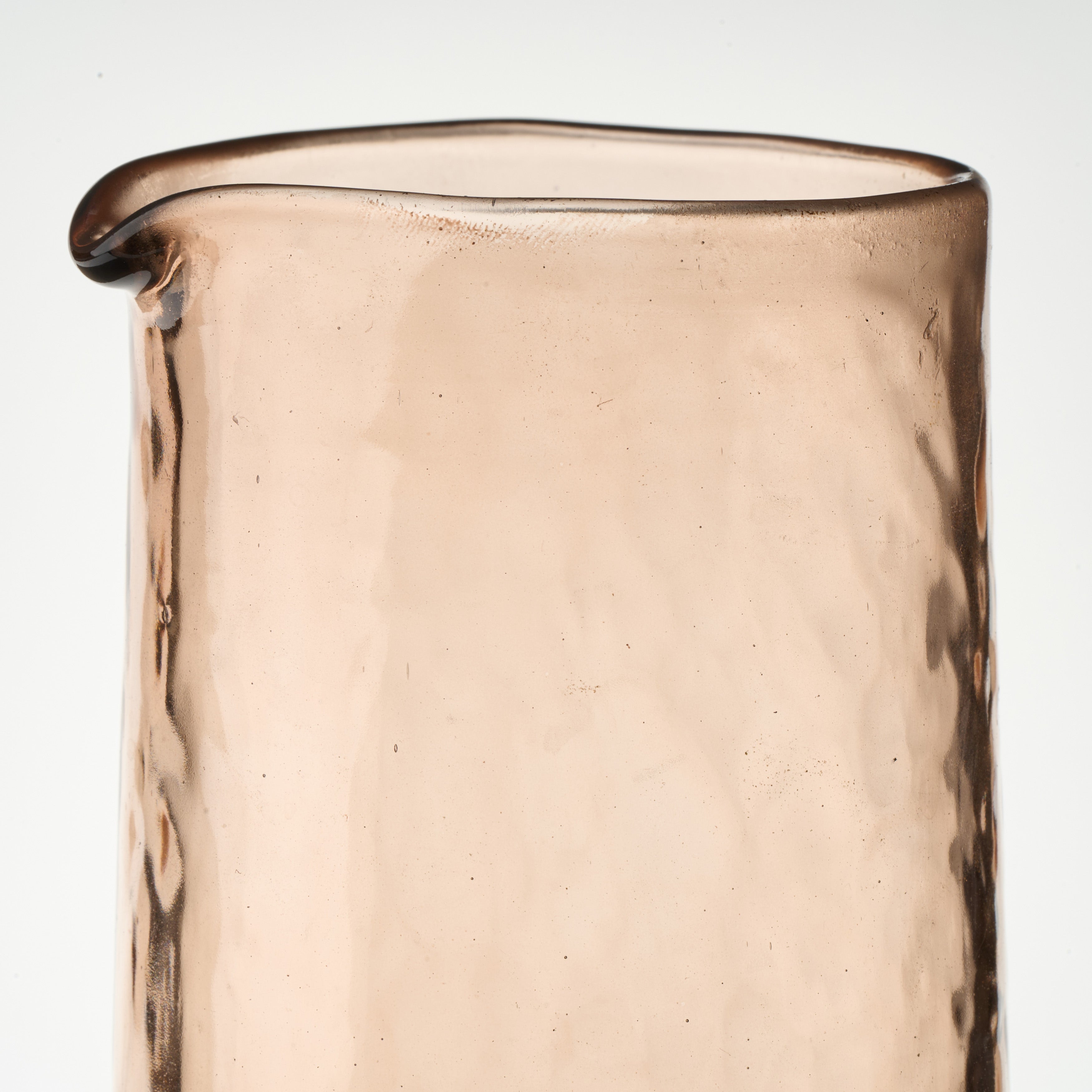 Alora Pitcher