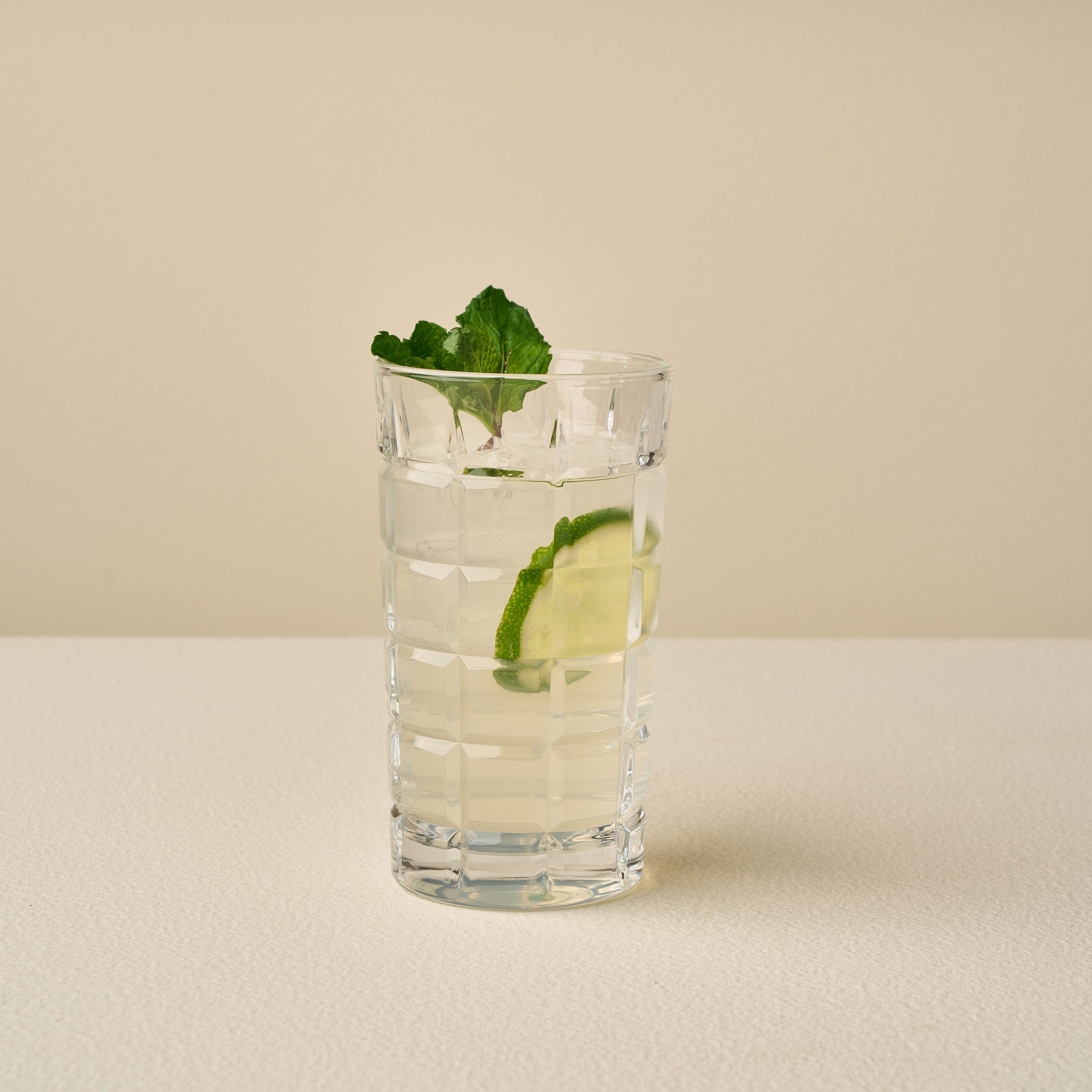 Cross Hatch Tall Glass - Set of 4